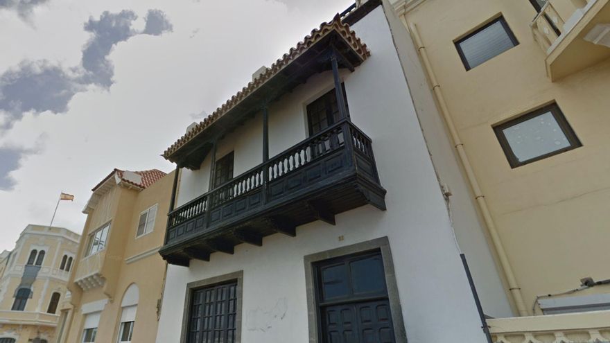 Paralizada la demolición de la emblemática casa del doctor Apolinario en el paseo de Las Canteras