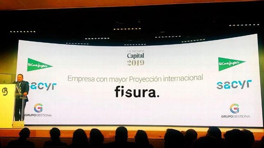El acto de reconocimiento a la empresa leonesa Fisura.