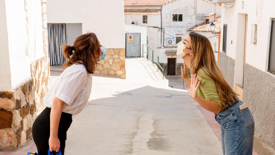 "Ni te me acerques", comedia y reflexión en tiempos de pandemia
