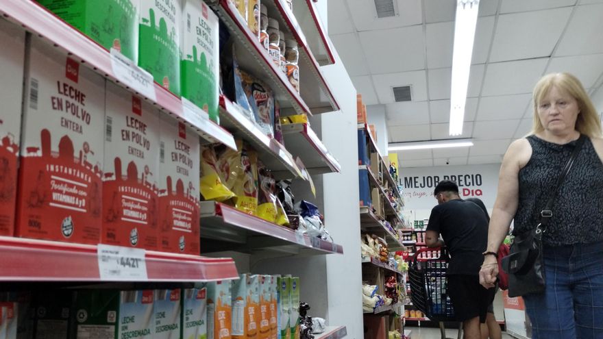 El Gobierno deroga normas para liberalizar el comercio y deja de fomentar productos regionales en supermercados