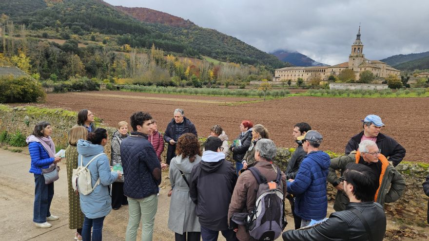Los monasterios de San Millán de la Cogolla, más inclusivos: estrenan guía turística en Lectura Fácil