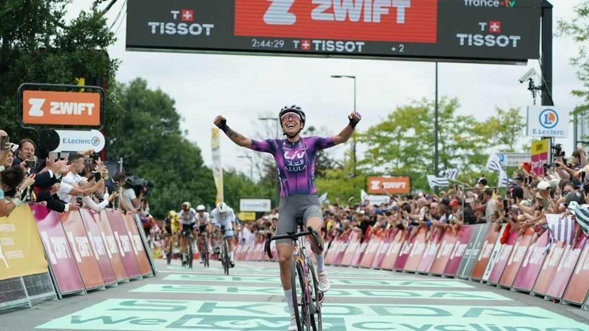 La histórica victoria del ciclismo español en el Tour de Francia: un largo camino que sigue Mavi García