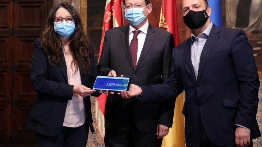 Oltra se planta y reprocha a Puig y al conseller de Hacienda la manipulación a última hora del presupuesto de su conselleria