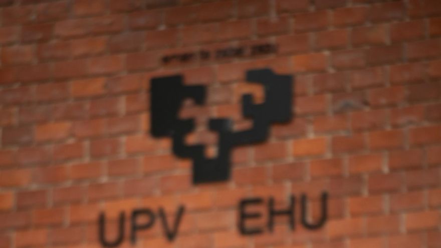 Joxerramon Bengoetxea anuncia su candidatura para las elecciones a rector de la UPV/EHU de finales de este año