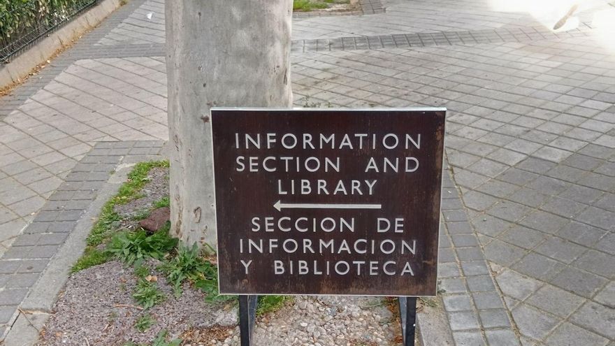 Abrir una biblioteca en Usera para juntar cultura y barrio: “hace saber que sirve de algo que los niños entren al baño”