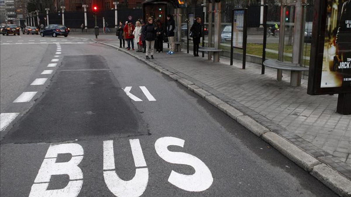 Los menores de 15 años viajarán gratis en toda la red de transporte público por carretera desde julio en Asturias.
