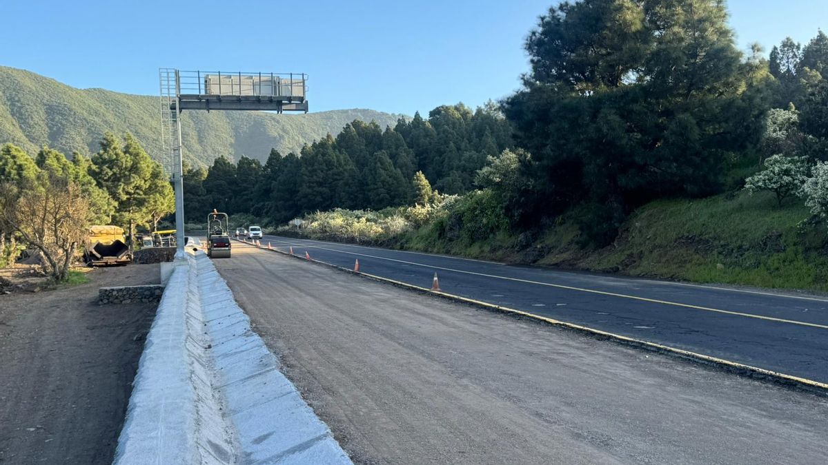 El PSOE exige al Cabildo alternativas para no cortar el tráfico en la carretera de la Cumbre
