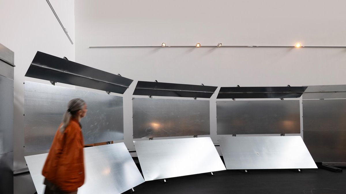 Otro de los rincones de la exposición de la obra de Lucía C. Pino