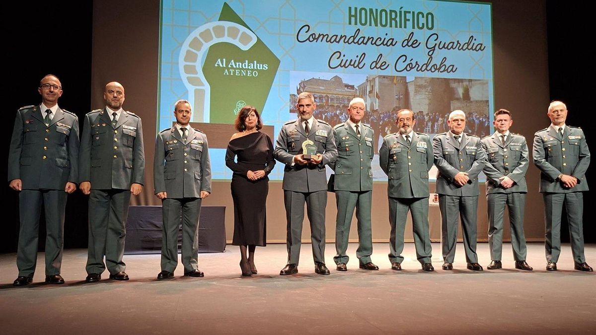 La Comandancia de la Guardia Civil de Córdoba, distinguida por el Ateneo de Palma del Río