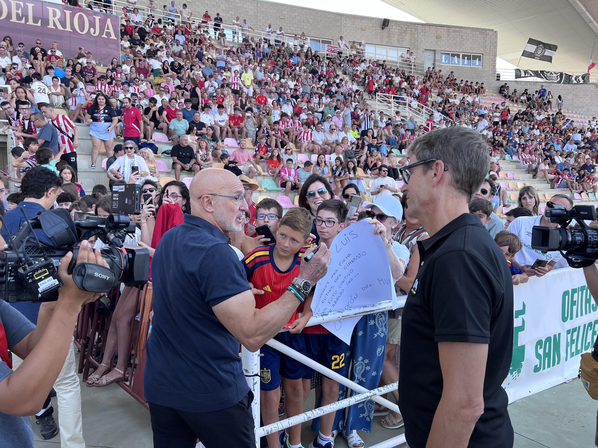 Homenaje al seleccionador Luis de la Fuente en Haro tras la victoria en el Mundial de fútbol