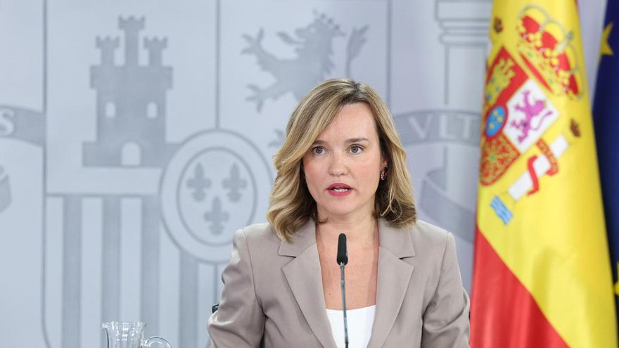 La portavoz del Gobierno y ministra de Educación, Formación Profesional y Deportes, Pilar Alegría, tras el Consejo de Ministros de este martes.