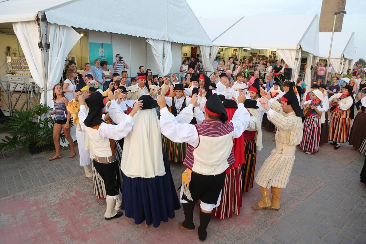 IX Feria de Artesanía de Maspalomas. (ALEJANDRO RAMOS)