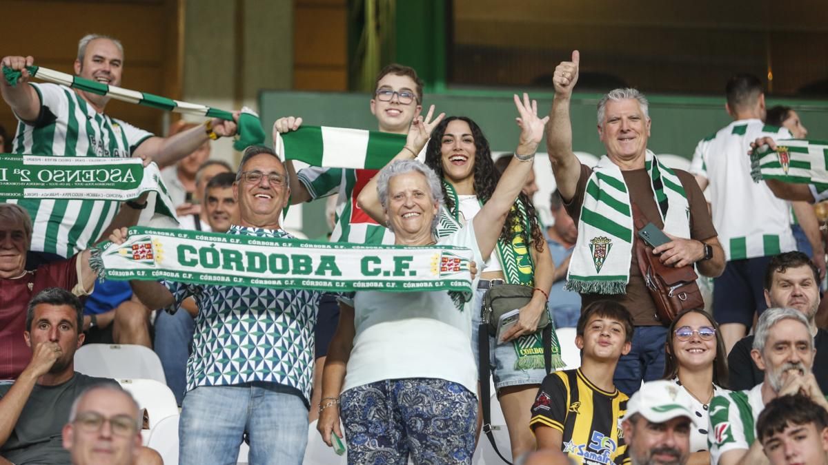 Grada Blanquiverde del Córdoba CF - UD Almería