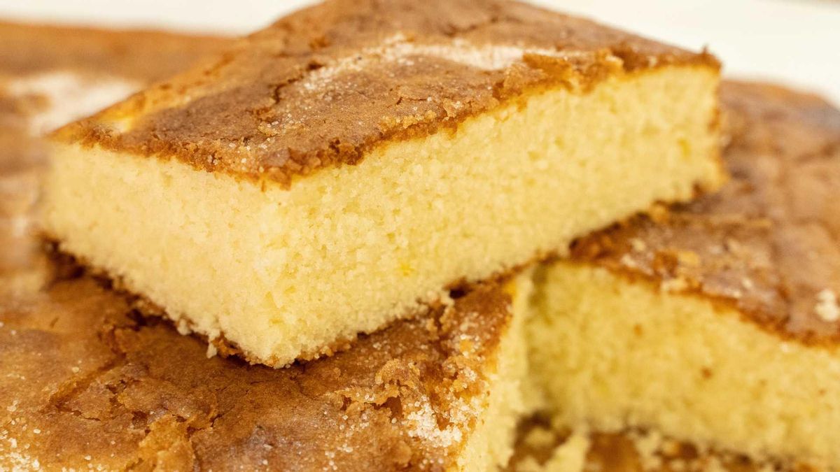 La coca de llanda es una variedad dulce de la coca