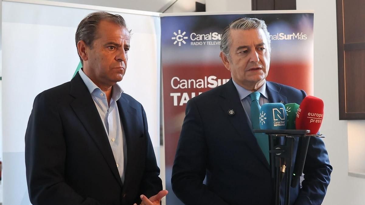 La dirección de Canal Sur difunde entre su plantilla las bases de las oposiciones aún sin convocar tras filtrarse el temario