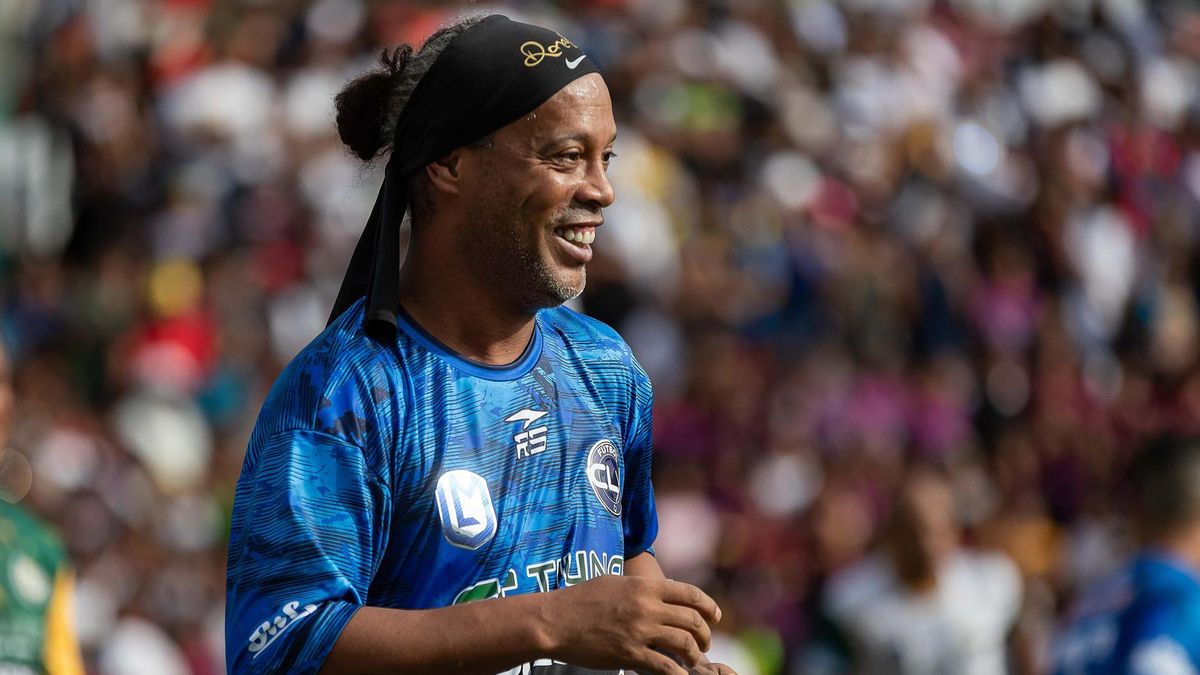 Ronaldinho vuelve al fútbol: el brasileño regresará al césped con el Ravenna el próximo 15 de noviembre