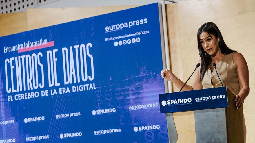 El Gobierno defiende su borrador para los centros de datos y la patronal asegura que amenaza 9.000 millones en inversiones