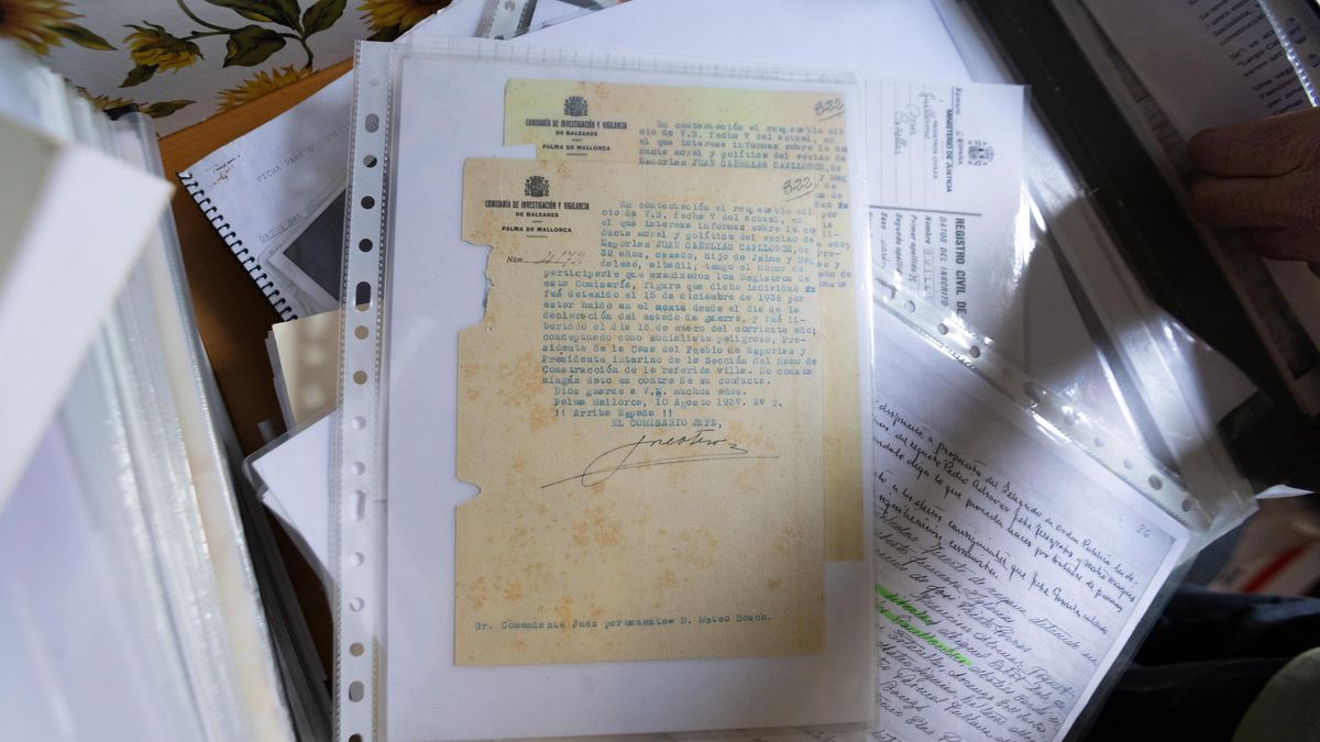 Informe de la Comisaría de Investigación y Vigilancia de Balears, fechado en 1937, en el que Joan Canyelles Capllonch es descrito como un "socialista peligroso" tras su asesinato a manos de los franquistas