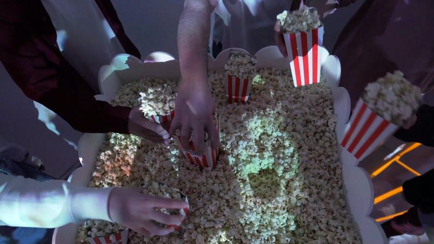 El cubo gigante de palomitas