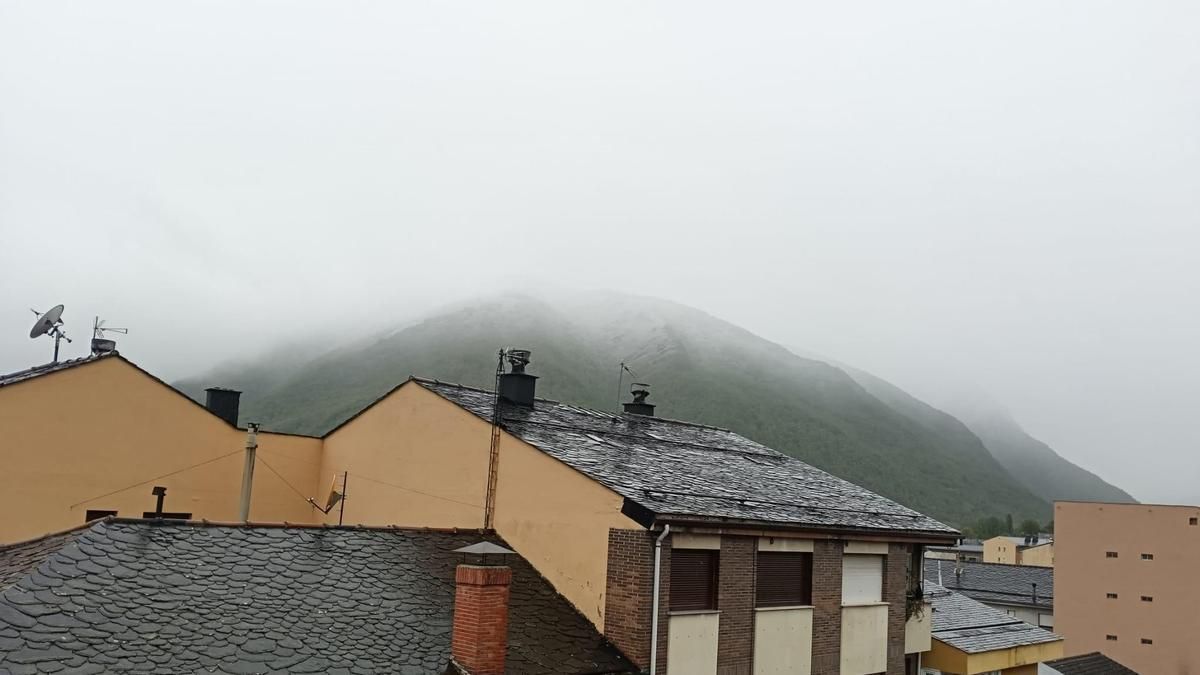 El tiempo en León hoy, viernes 15 de mayo: alerta por nevadas en la montaña y lluvias