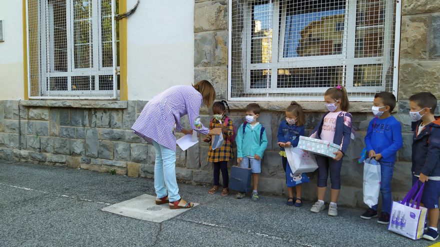 Dos colegios de Navarra aíslan a varios alumnos al detectar los primeros contagios tras la vuelta al cole