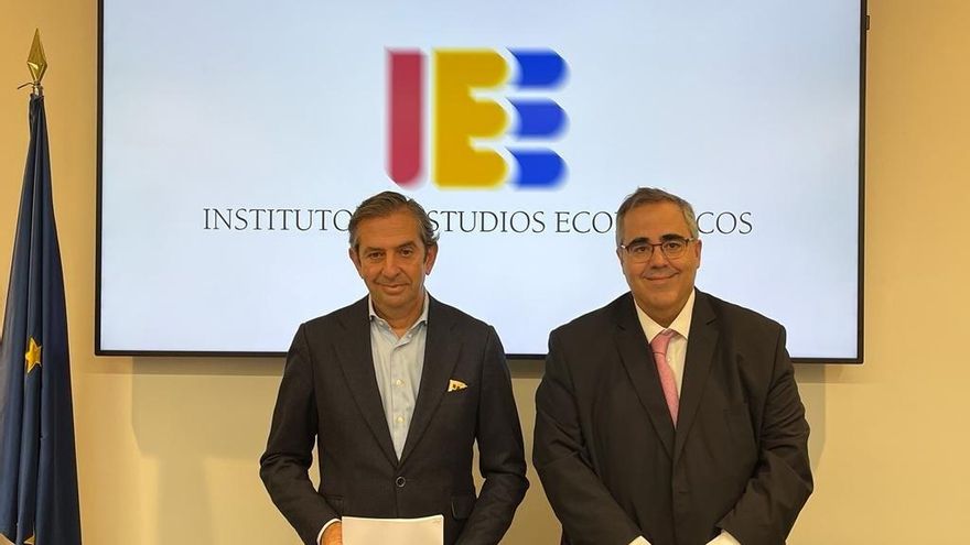 Iberdrola asciende al vicepresidente de CEOE en plena escalada contra las medidas anticrisis del Gobierno
