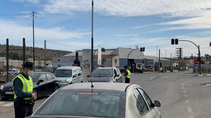 Los Santos de Maimona, Aliseda y Vegaviana, últimas localidades que quedan en cierre perimetral