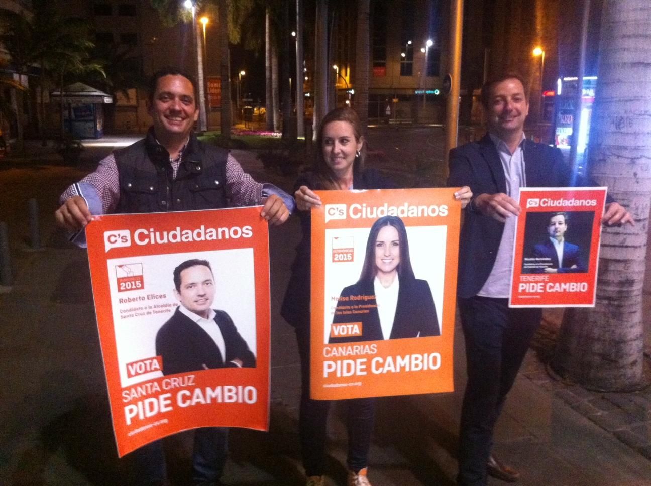 Pegada simbólica de carteles de la campaña electoral