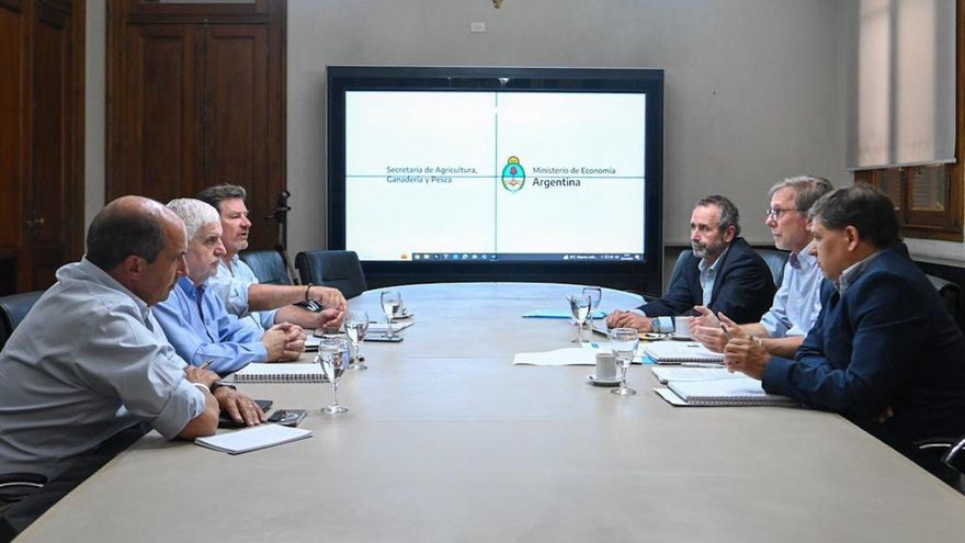 Funcionarios de Agricultura recibieron a sus reemplazantes del futuro gobierno de Milei