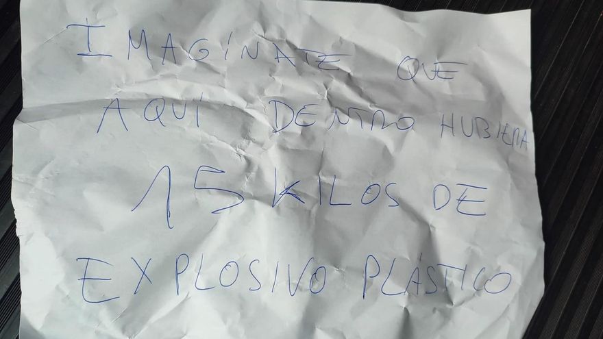 Amenazas en la sede del PSOE en Oviedo: "Imagínate que aquí hubiera 15 kilos de explosivo"
