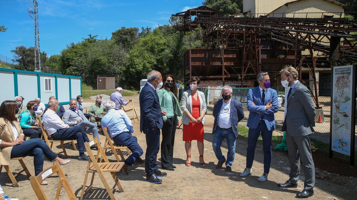 Acto por el 50 aniversario de la planta de concentración de mineral de hierro de Obregón