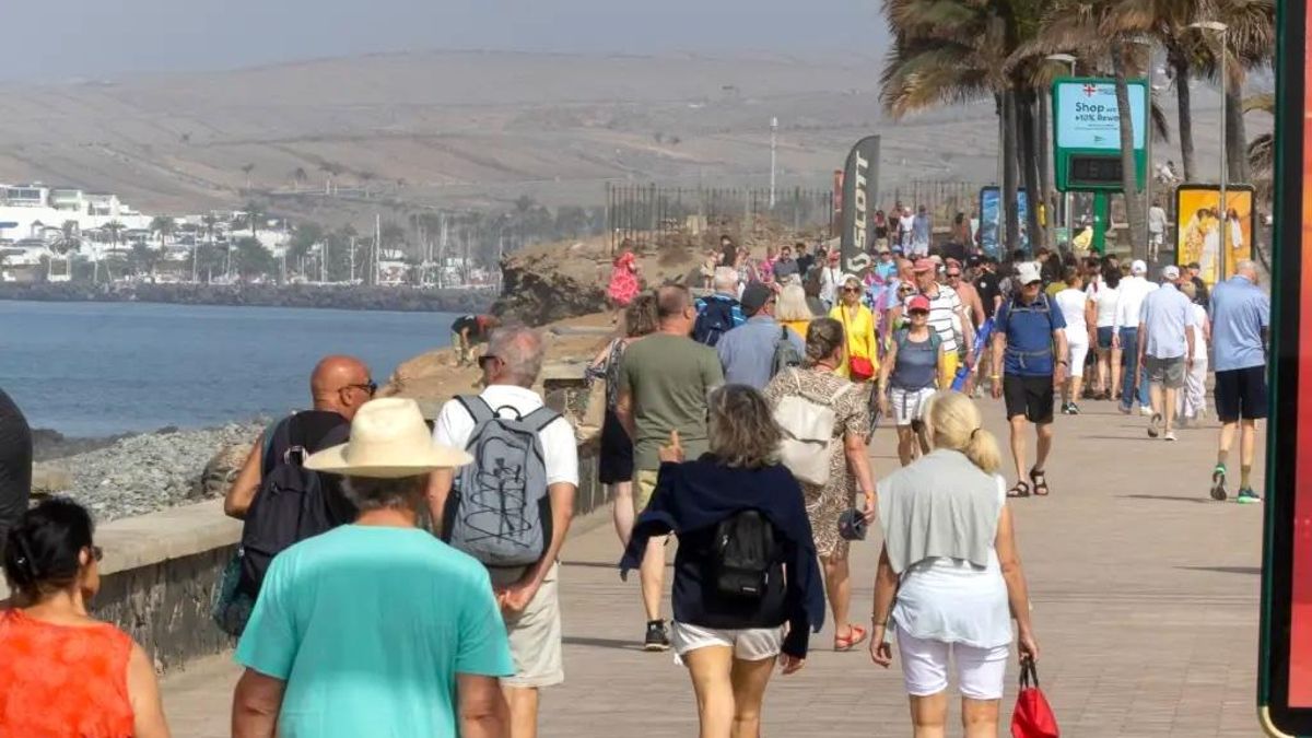 Canarias logra su segundo mejor registro de la historia hasta agosto en llegada de turistas extranjeros