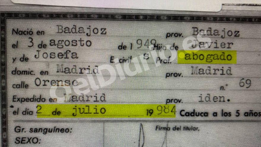 Reverso del DNI falso de Villarejo