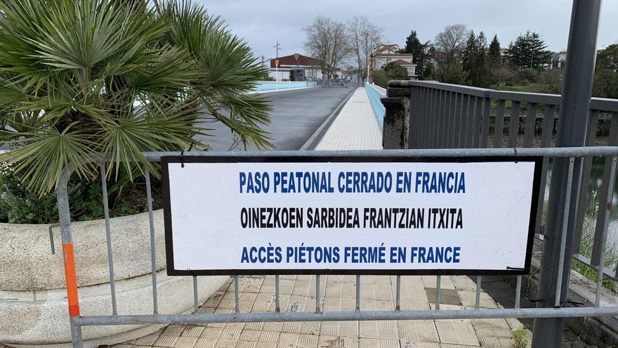 Francia reabre al fin pasos fronterizos con España en la zona de Irún y en el Pirineo navarro