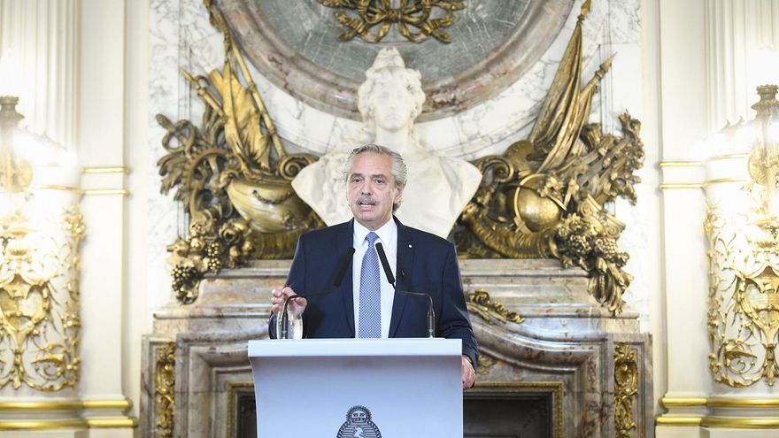 En cadena nacional Alberto Fernández pidió investigar a jueces y fiscales por "promiscuidad antirrepublicana"