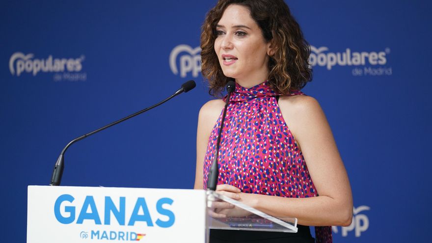 La presidenta de la Comunidad de Madrid, Isabel Díaz Ayuso, en la rueda de prensa posterior al Comité de dirección del PP de Madrid, el 18 de julio de 2022