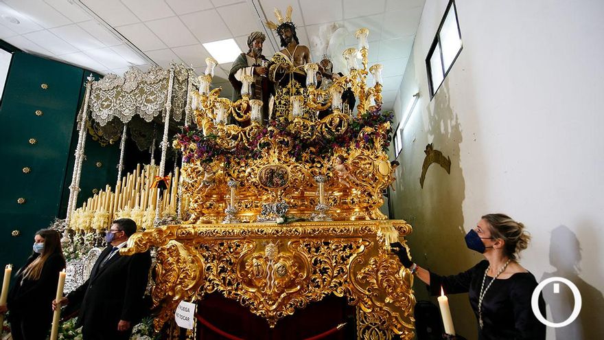 Veneración a Nuestro Padre Jesús de Humildad y Paciencia y Nuestra Señora de Paz y Esperanza