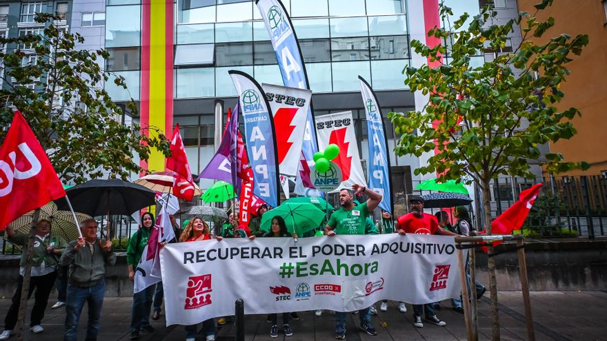 El segundo día de huelga docente en Cantabria repite cifras de seguimiento tras la masiva protesta en las calles