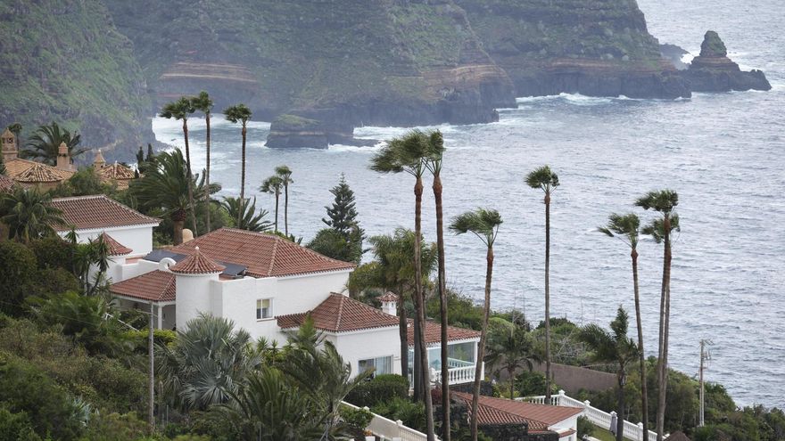Fuertes vientos en el norte de Tenerife por la borrasca Therese.