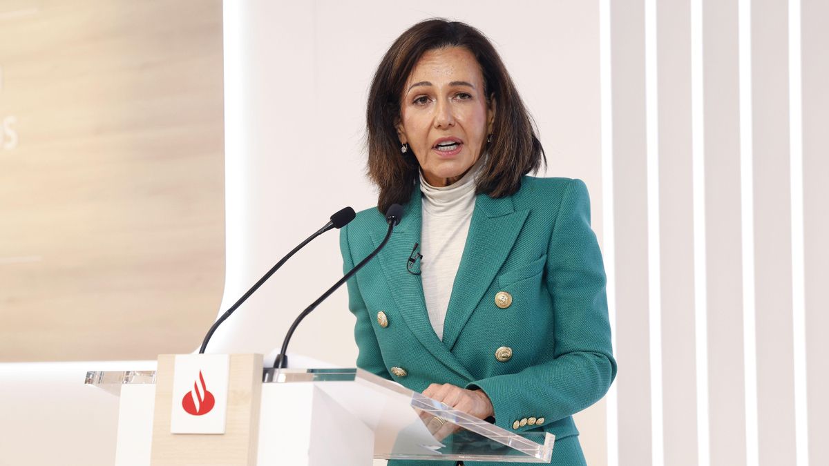 Imagen de archivo de la presidenta del Banco Santander, Ana Botín.EFE/ J.P. Gandul
