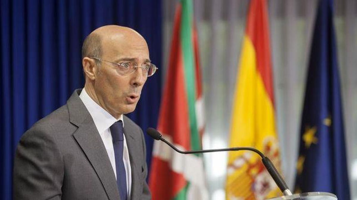 Carlos Urquijo, en su etapa como delegado del Gobierno en Euskadi