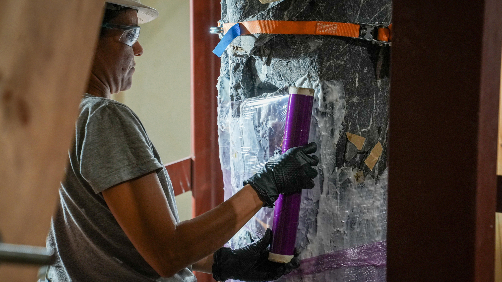 Visita a la zona afectada por el incendio del pasado 8 de agosto y comprueban el estado de los trabajos de restauración en la Mezquita-Catedral