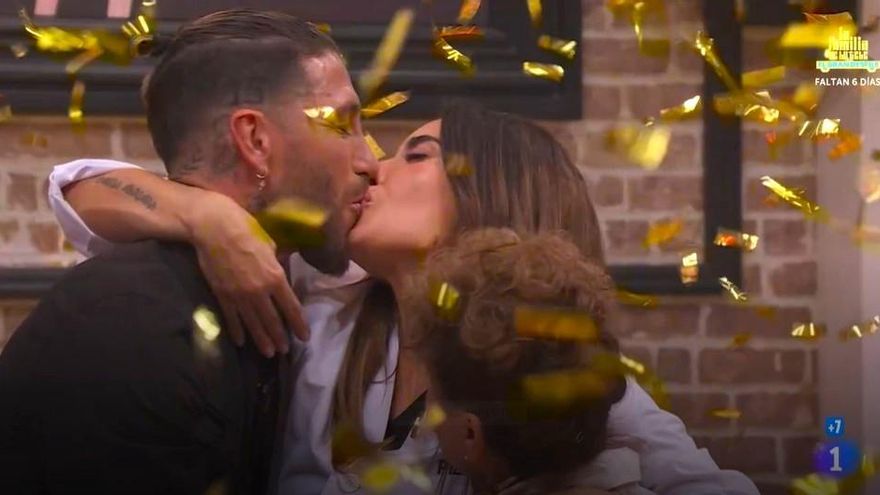 Pilar Rubio gana 'Maestros de la costura Celebrity' con un vestido en homenaje a las mujeres y ante Sergio Ramos