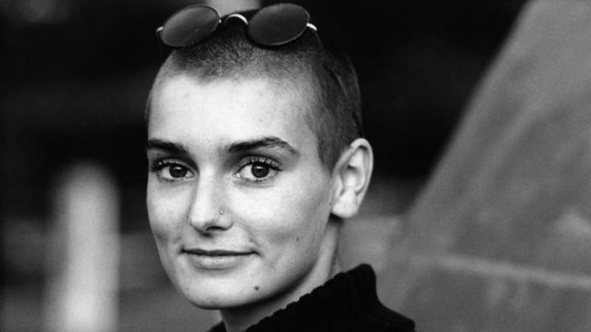Sinéad O'Connor saltó a la fama gracias al éxito de la canción 'Nothing Compares 2 U', compuesta por Prince