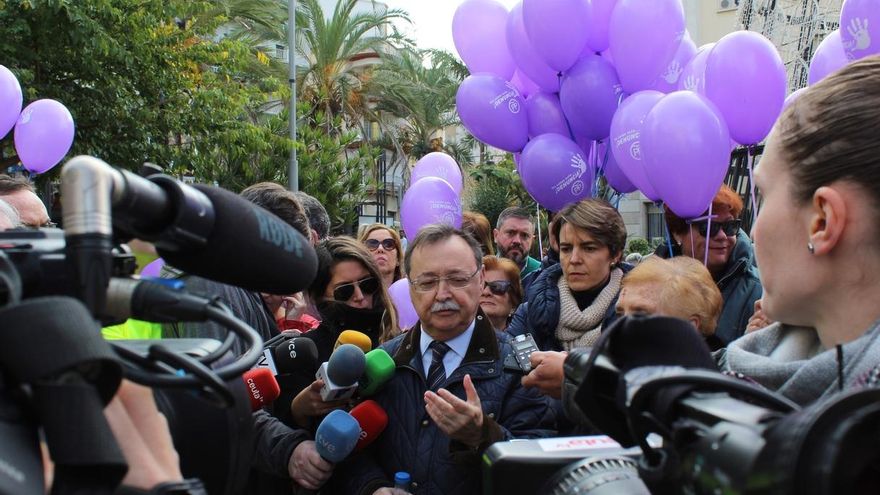 El presidente de Ceuta pide al Estado y a la UE que potencien la frontera y el puerto de la ciudad