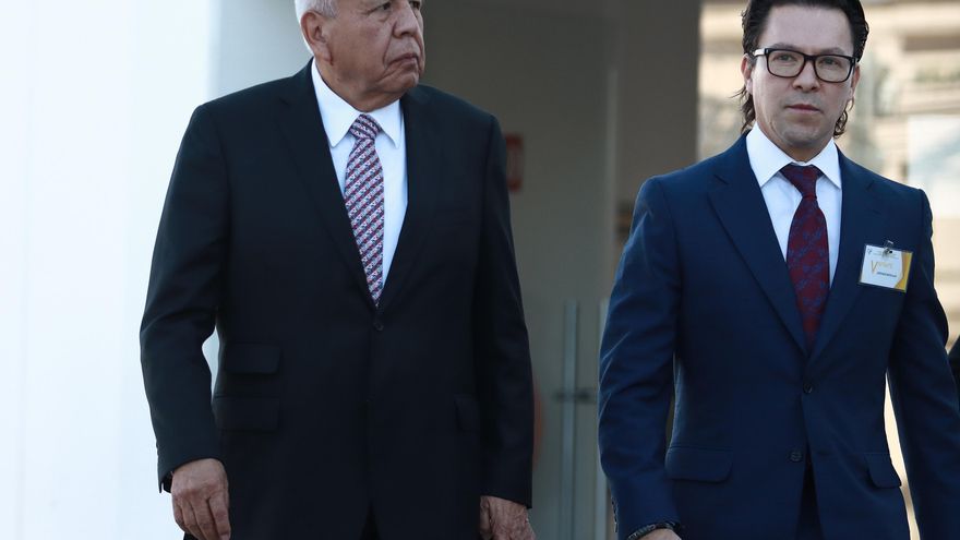 Aplazan audiencia del jefe de Migración de México por incendio de migrantes