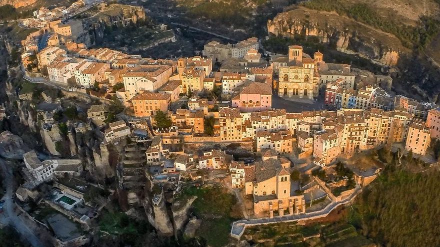 Vista aérea desde el oeste. Conjunto Histórico de Cuenca