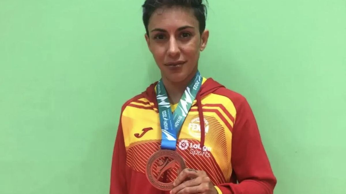 El Comité Olímpico Español, la Federación Española o la Fundación de la Mujer de su ciudad natal también han premiado su constancia y sus logros deportivos