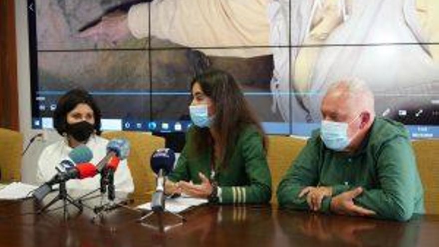 Nona Perera, Nuria Álvarez y Jorge Pais.