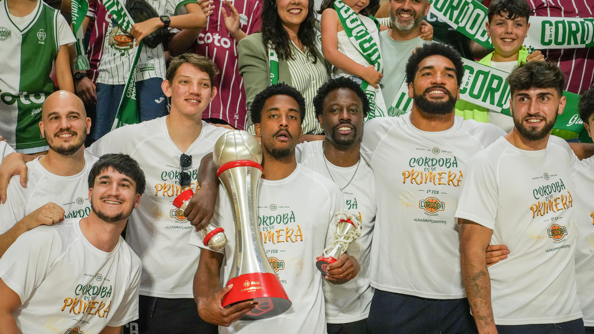 El Coto Córdoba celebra el ascenso a 1ª FEB